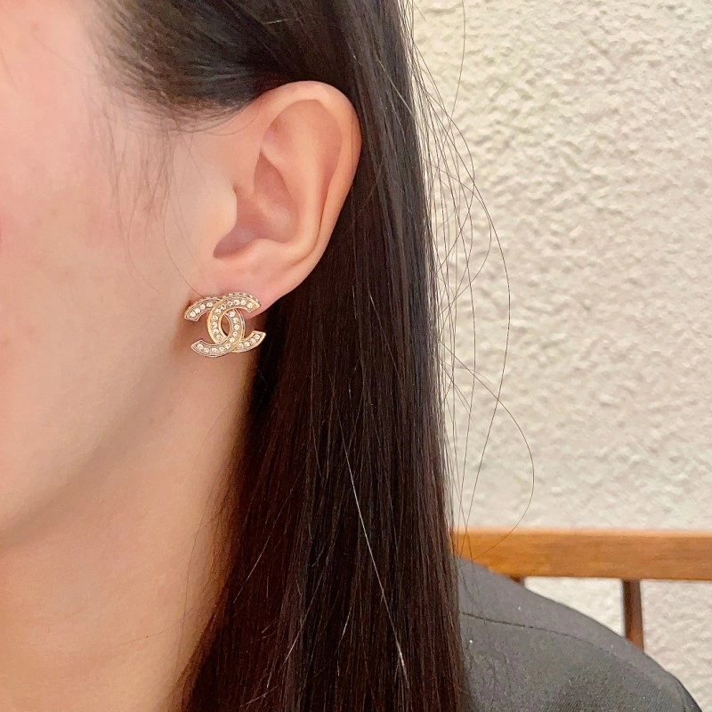 Chanel Earrings Chic 221041