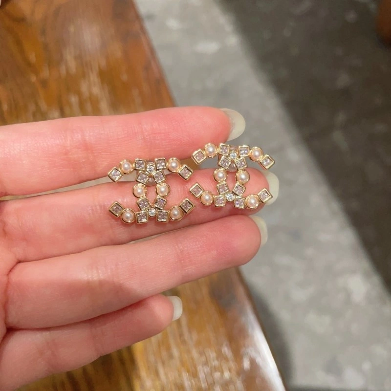 WellDesigned Chanel Earrings 221049