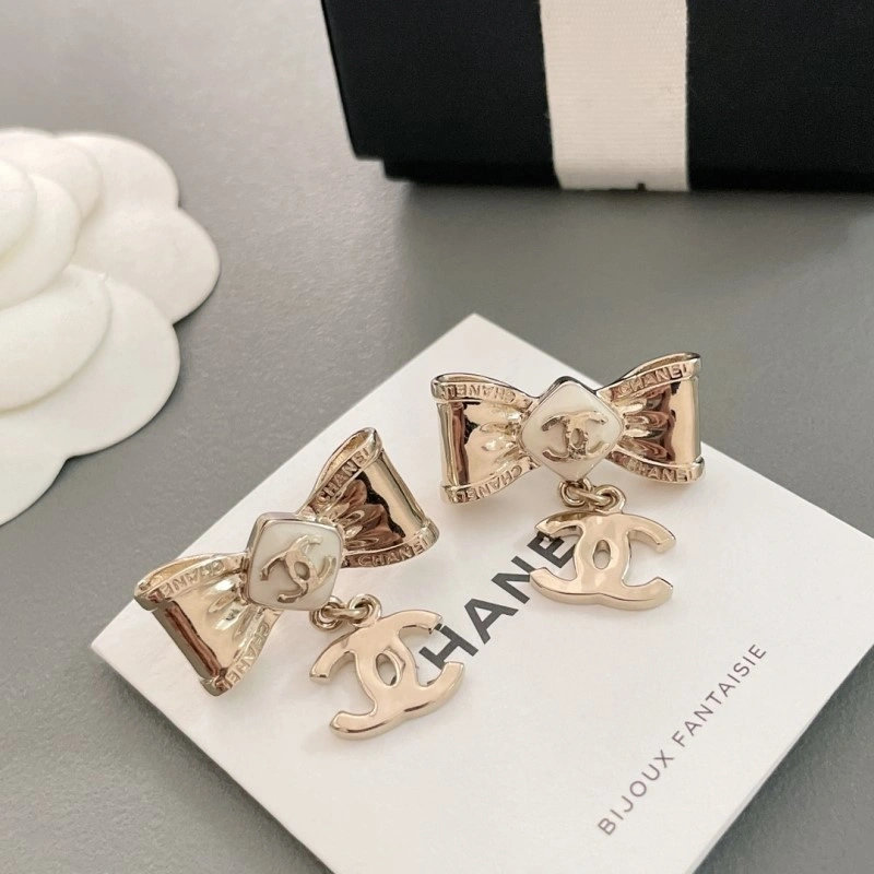 Comfortable Chanel Earrings 221029