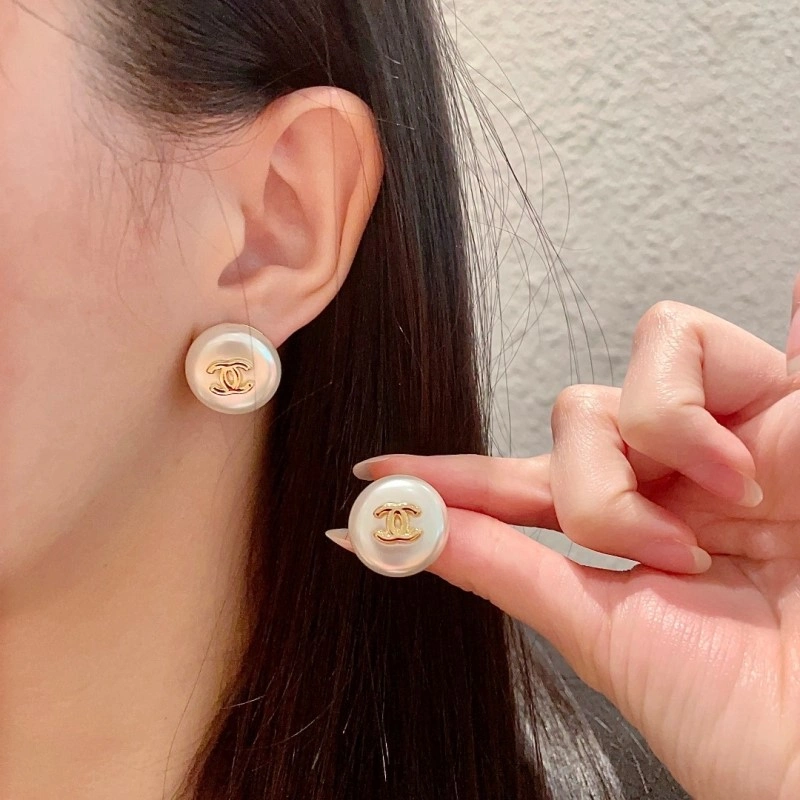 Attractive Chanel Earrings 221023
