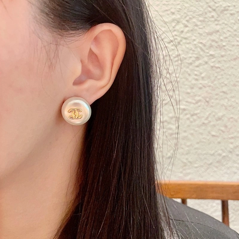 Attractive Chanel Earrings 221023