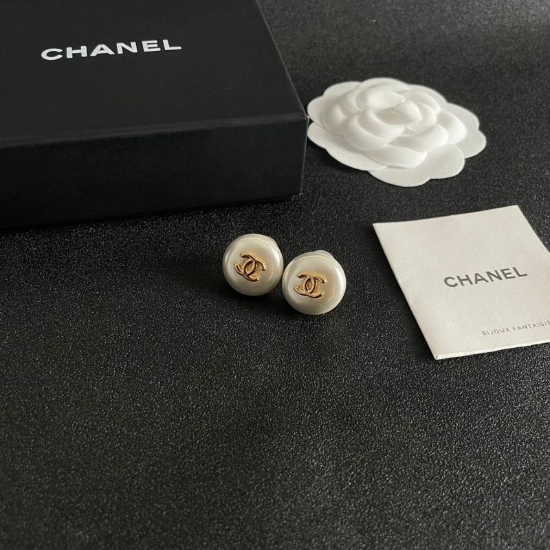 Attractive Chanel Earrings 221023