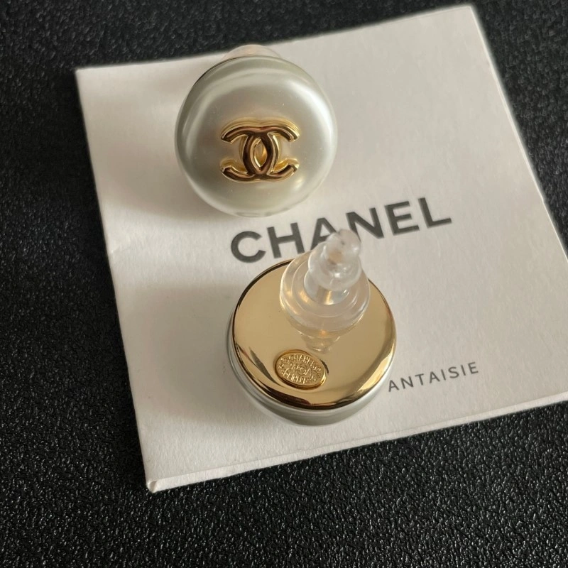 Attractive Chanel Earrings 221023