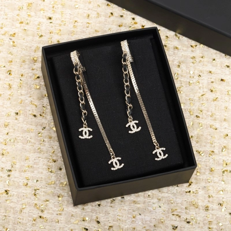 Breathable Chanel Earrings 221018