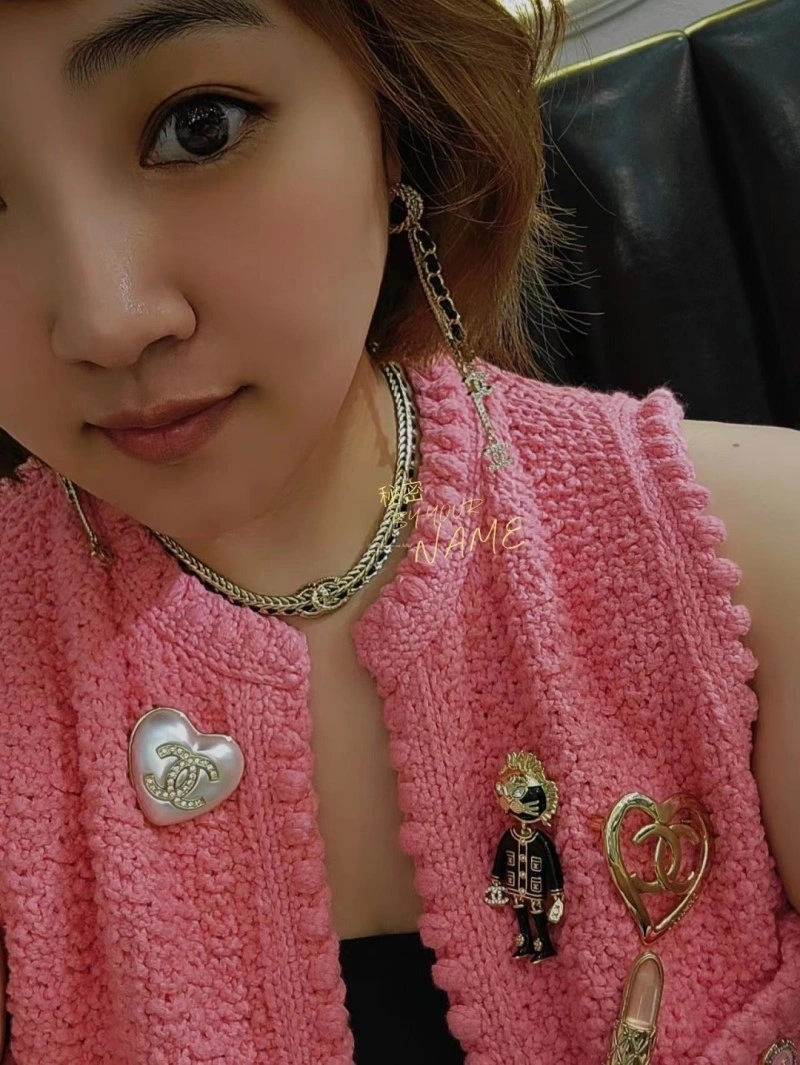 Breathable Chanel Earrings 221018