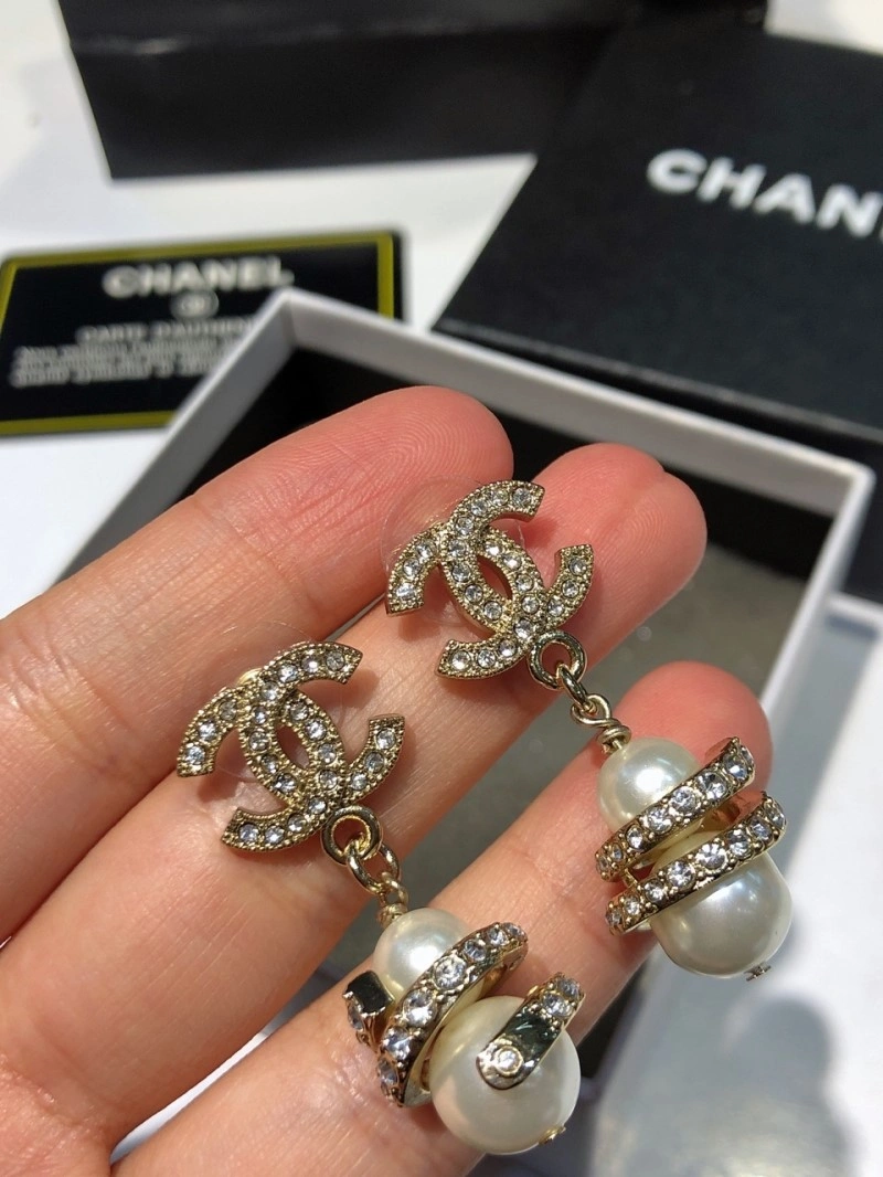 Chanel Earrings Resilient 221015