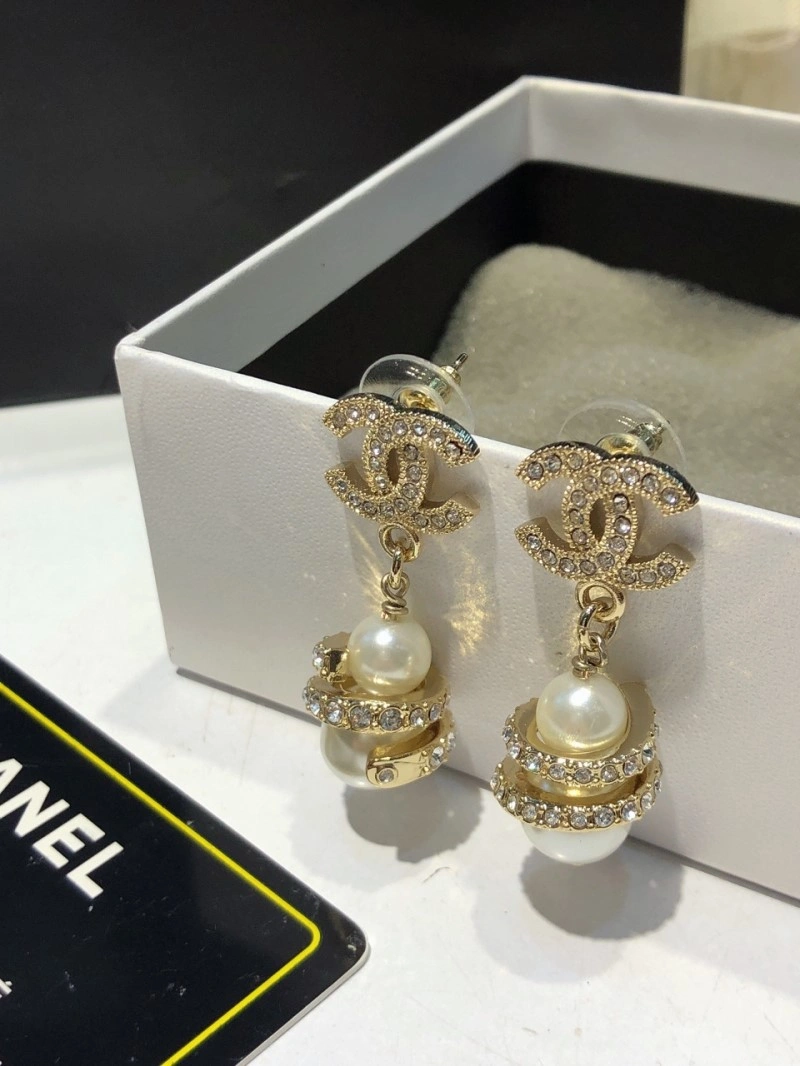 Chanel Earrings Resilient 221015