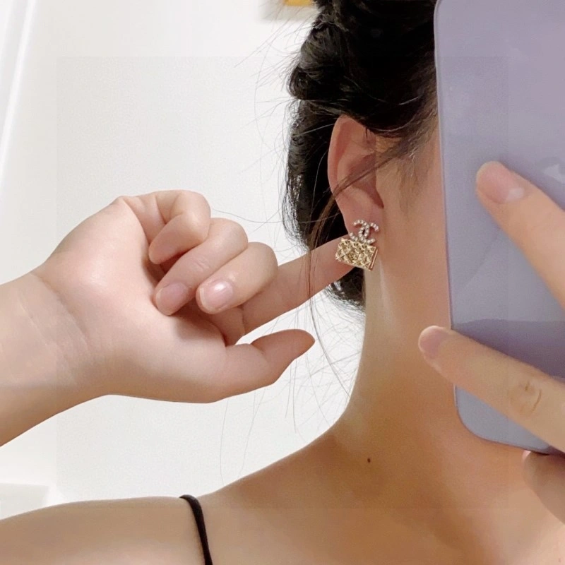 Tailored Chanel Earrings 221014