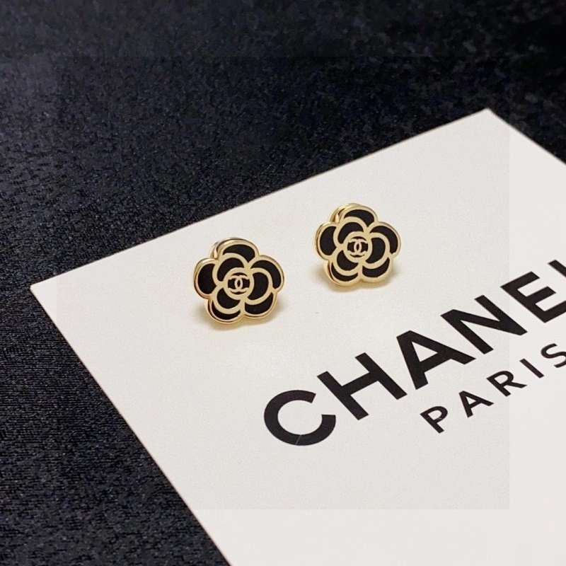 Stylish Chanel Earrings 221027