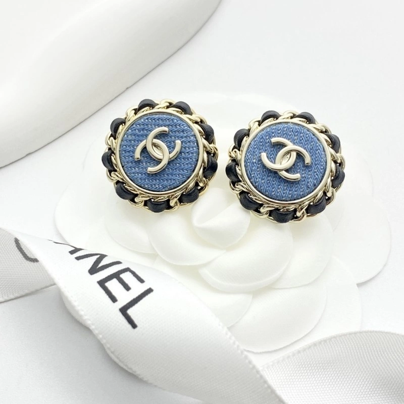 Sophisticated Chanel Earrings 221003