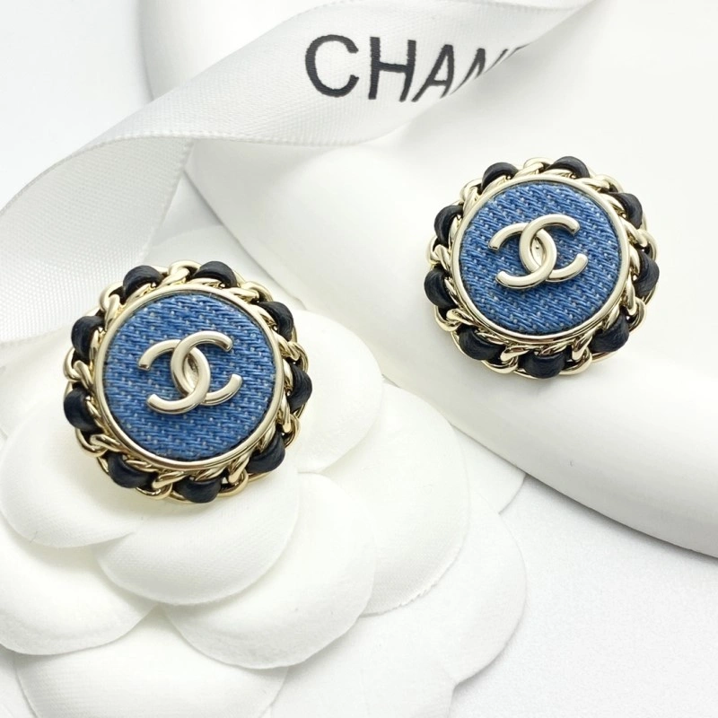 Sophisticated Chanel Earrings 221003