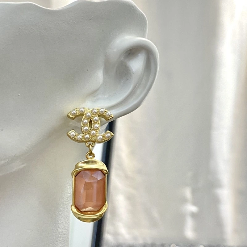 HighPerformance Chanel Earrings 220991