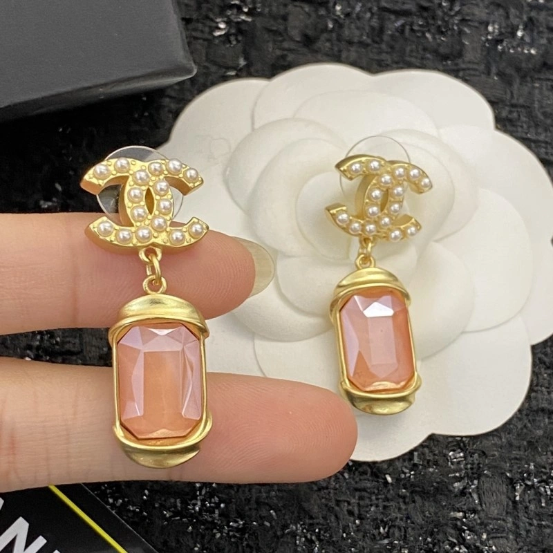 HighPerformance Chanel Earrings 220991