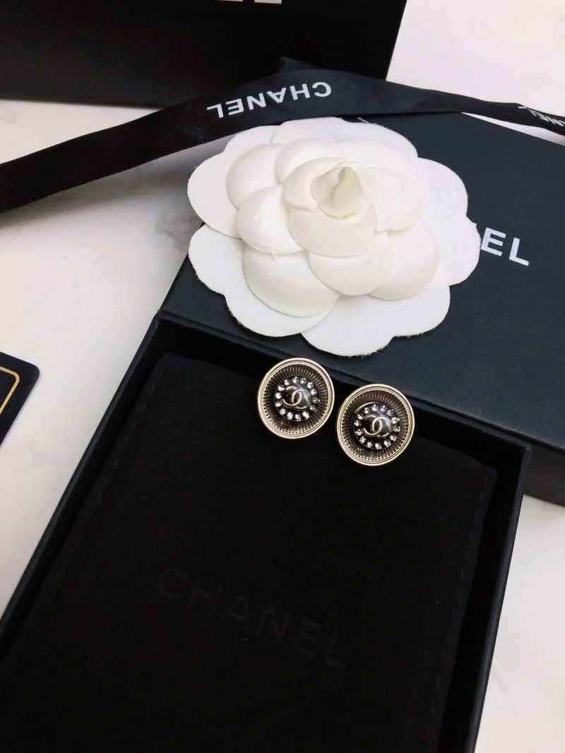 Stretchable Chanel Earrings 221057
