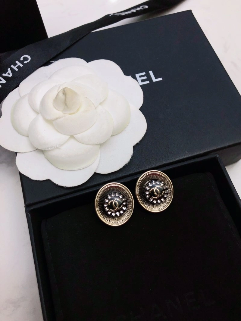 Stretchable Chanel Earrings 221057