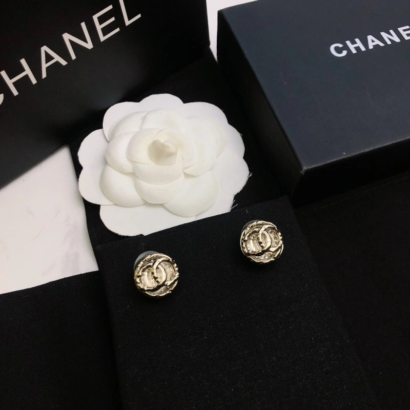 Chanel Earrings Fashionable 220981