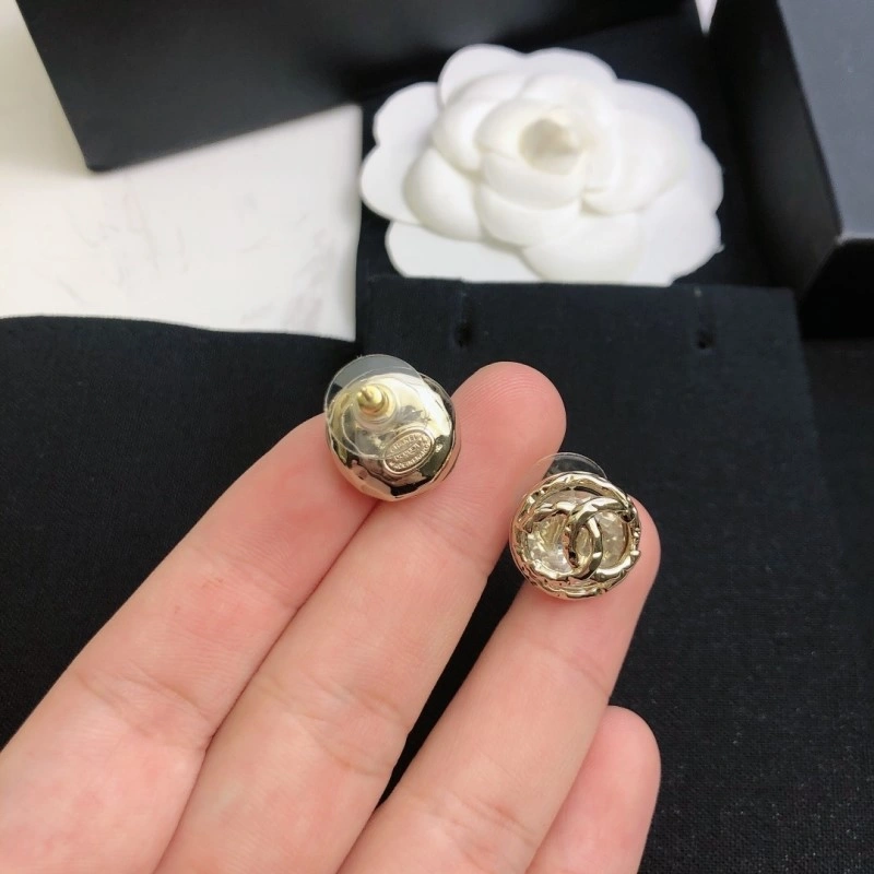 Chanel Earrings Fashionable 220981
