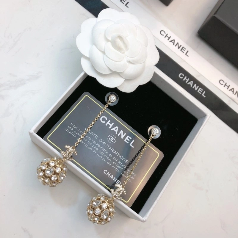 Chanel Earrings EasyMatch 220997