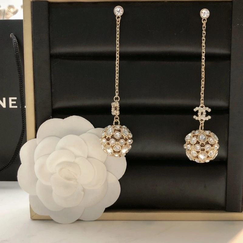 Chanel Earrings EasyMatch 220997
