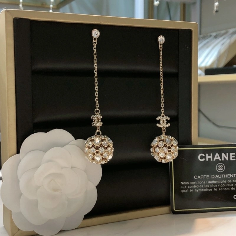 Chanel Earrings EasyMatch 220997