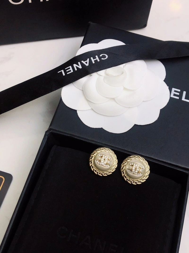 Chanel Earrings WeatherProof 220984