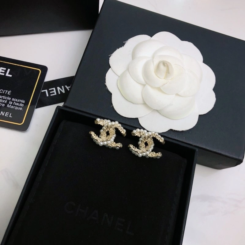 Affordable Chanel Earrings 220977