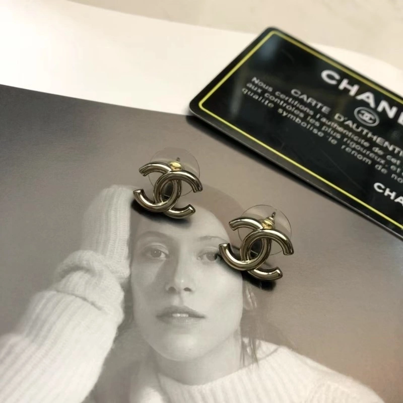 Chanel Earrings ModernLook 220988