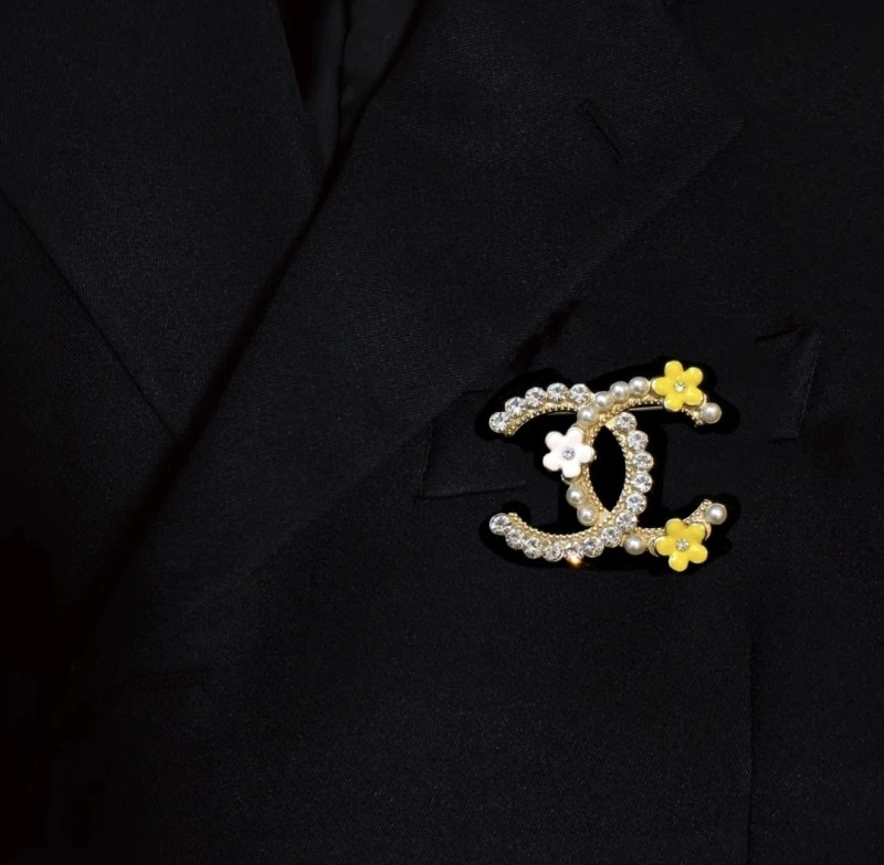 Tailored Chanel Earrings 221001