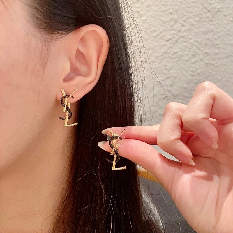Chanel Earrings WaterResistant 220985