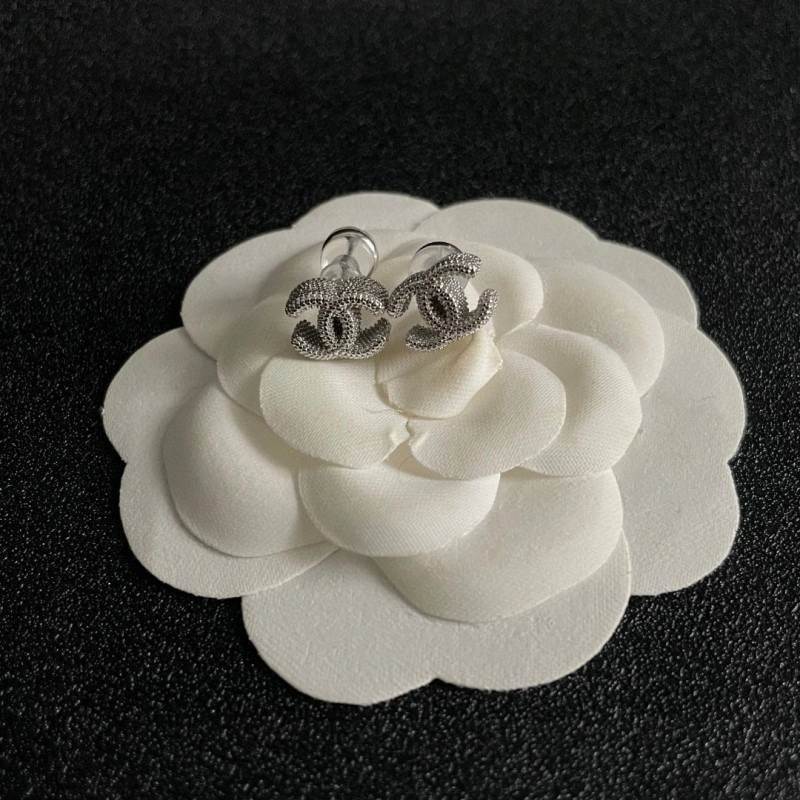 Soft Chanel Earrings 220976