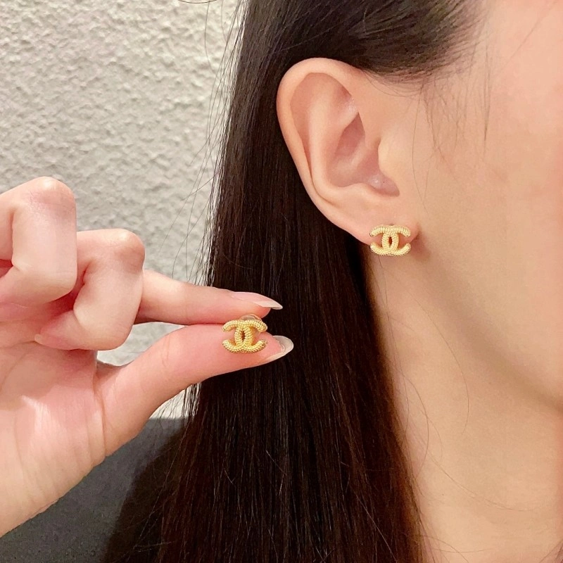 Timeless Chanel Earrings 221062