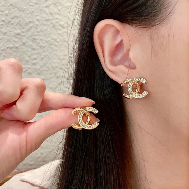 Chanel Earrings Attractive 220995