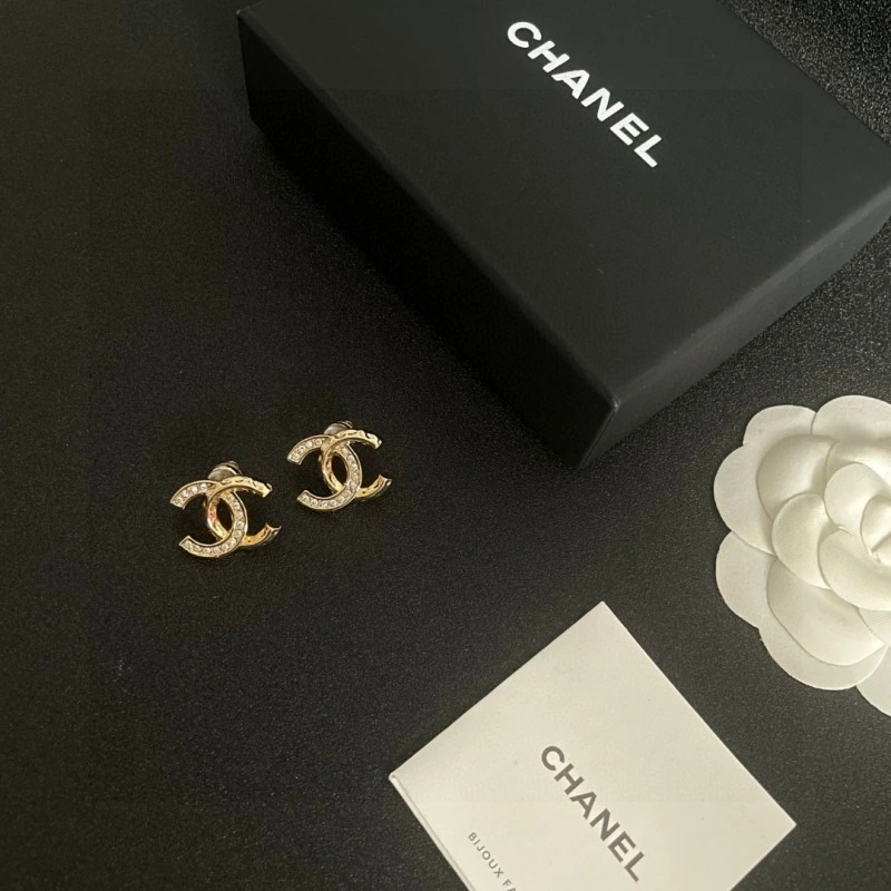 Chanel Earrings Attractive 220995