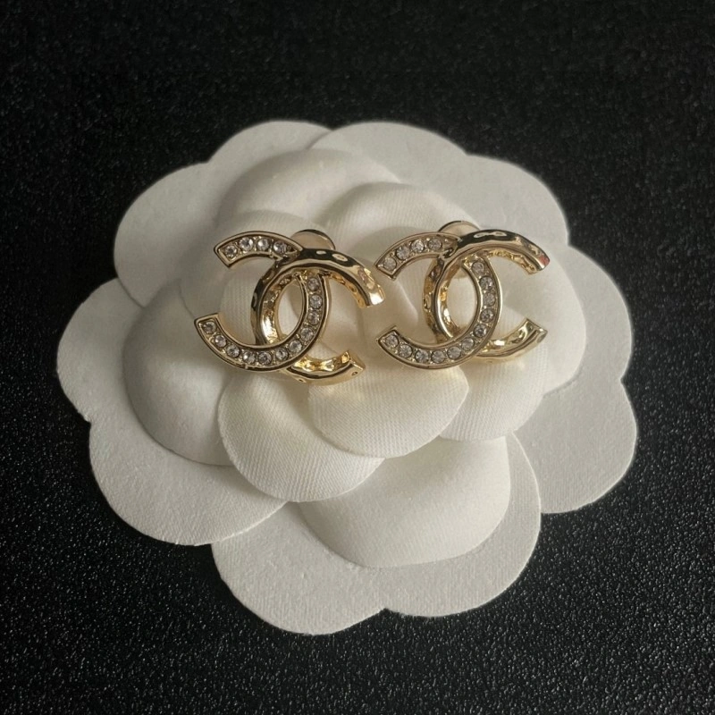 Chanel Earrings Attractive 220995