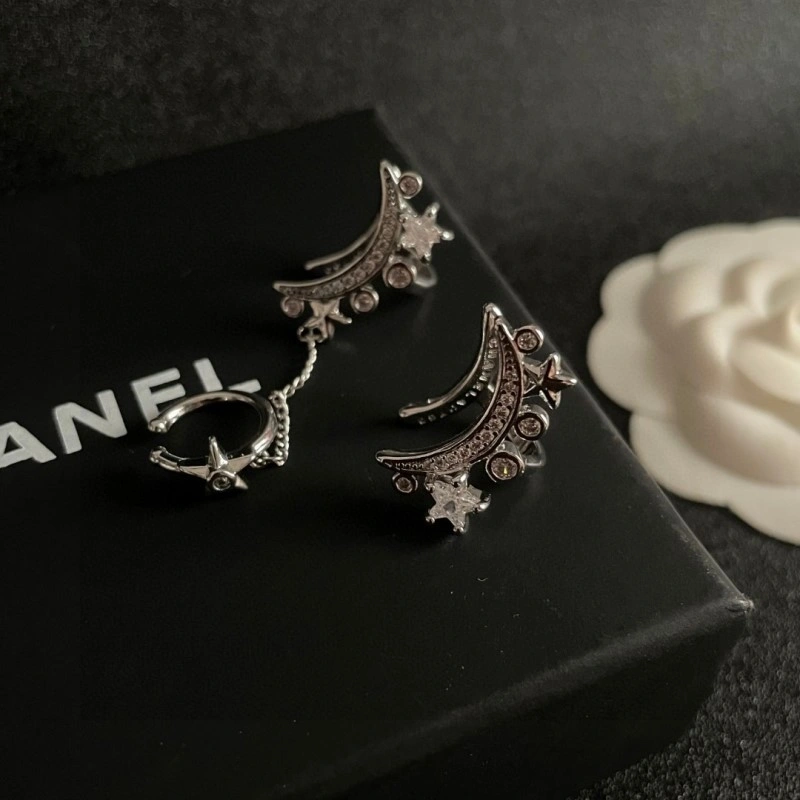 Snug Chanel Earrings 221066