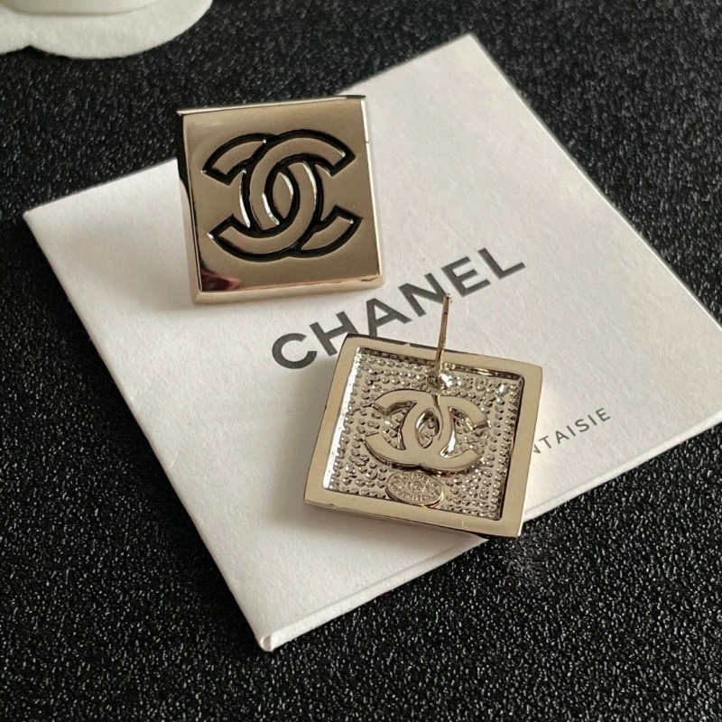 Chanel Earrings MultiPurpose 220975