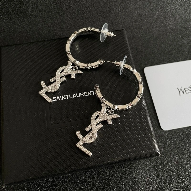 Chanel Earrings Durable 220962