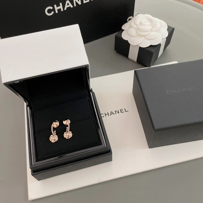 Chanel Earrings Refined 220971