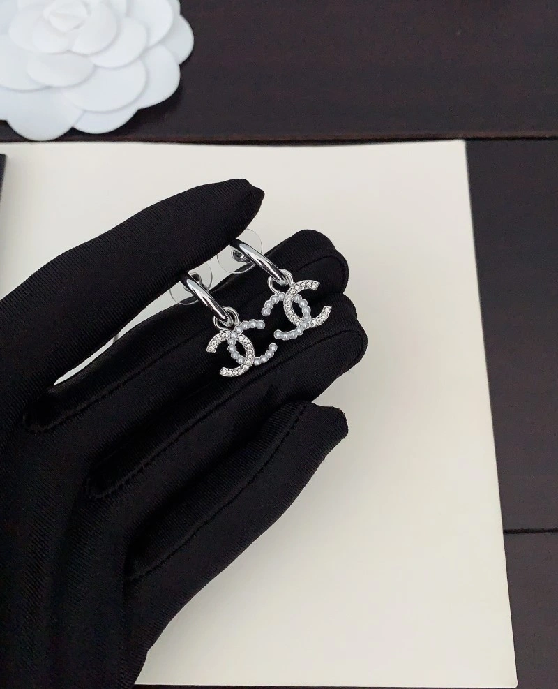 Trendsetting Chanel Earrings 220967
