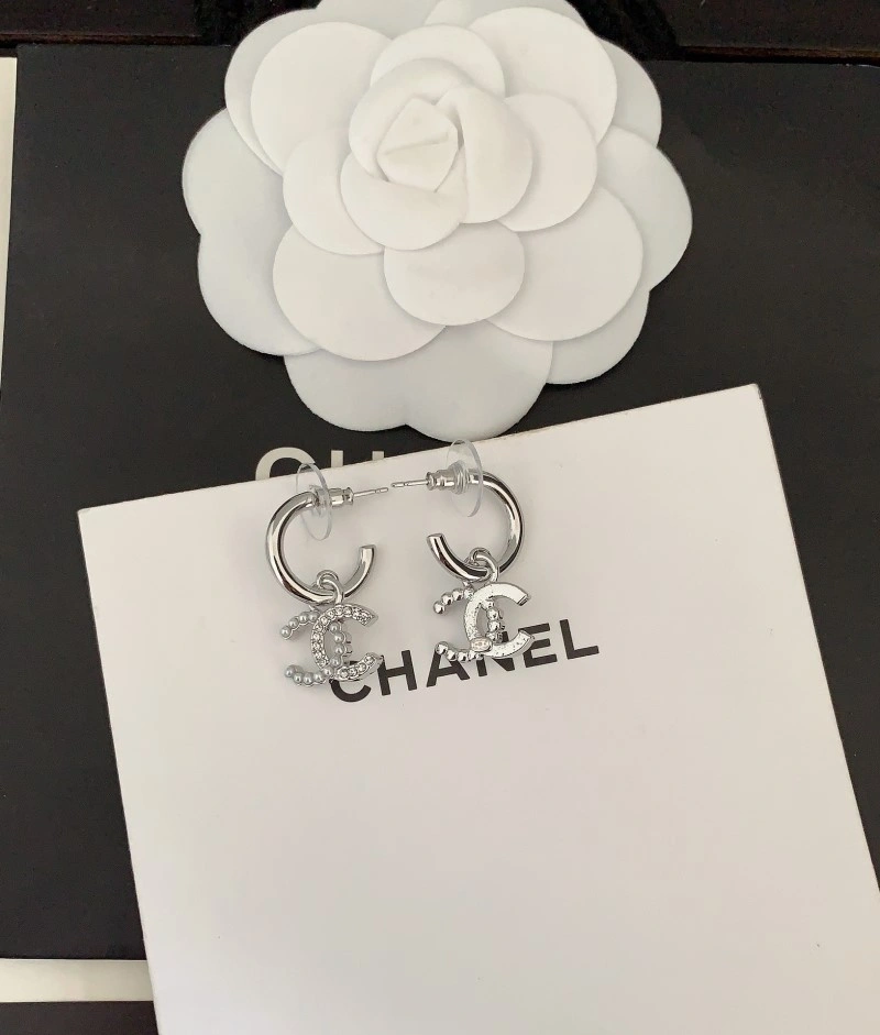 Trendsetting Chanel Earrings 220967