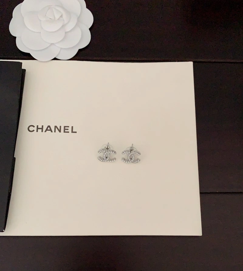 Chanel Earrings ModernLook 220963