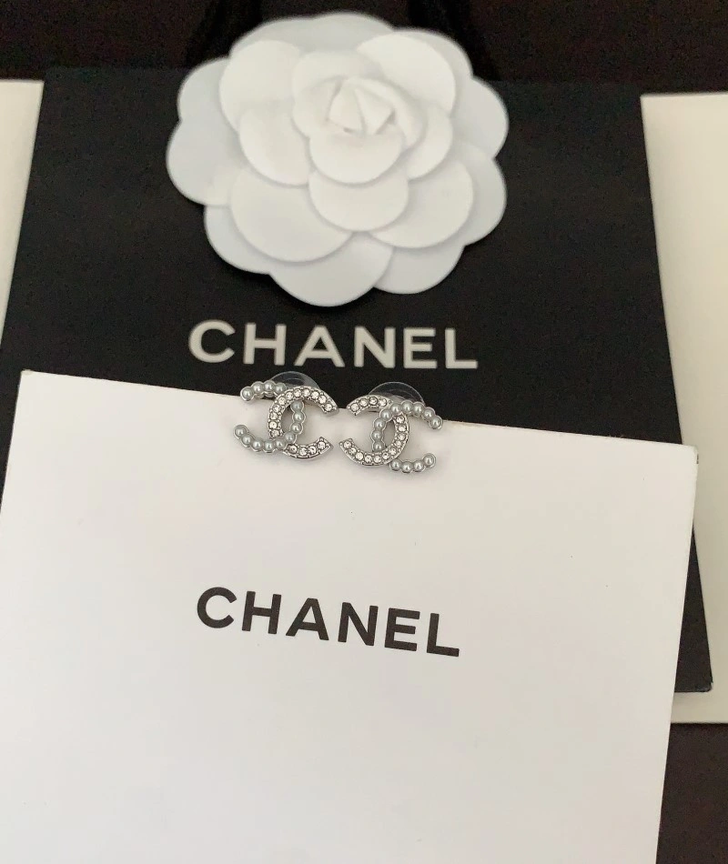 Chanel Earrings ModernLook 220963