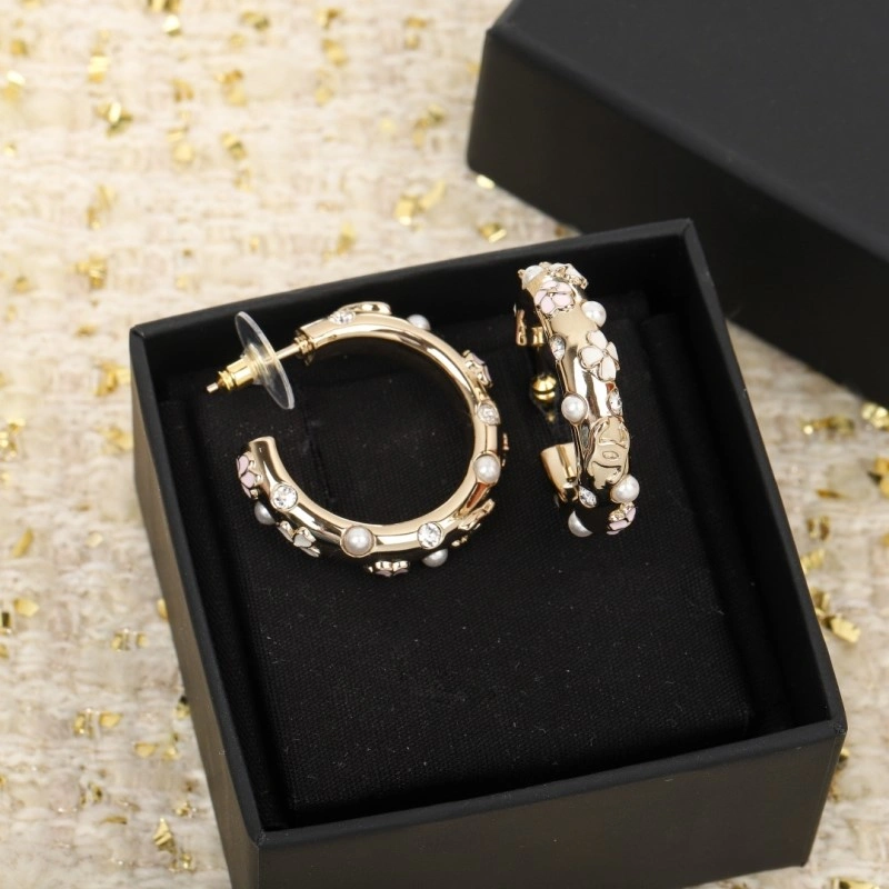 Chanel Earrings MoistureWicking 220944