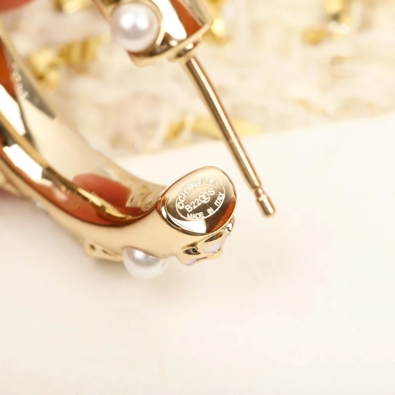 Chanel Earrings MoistureWicking 220944