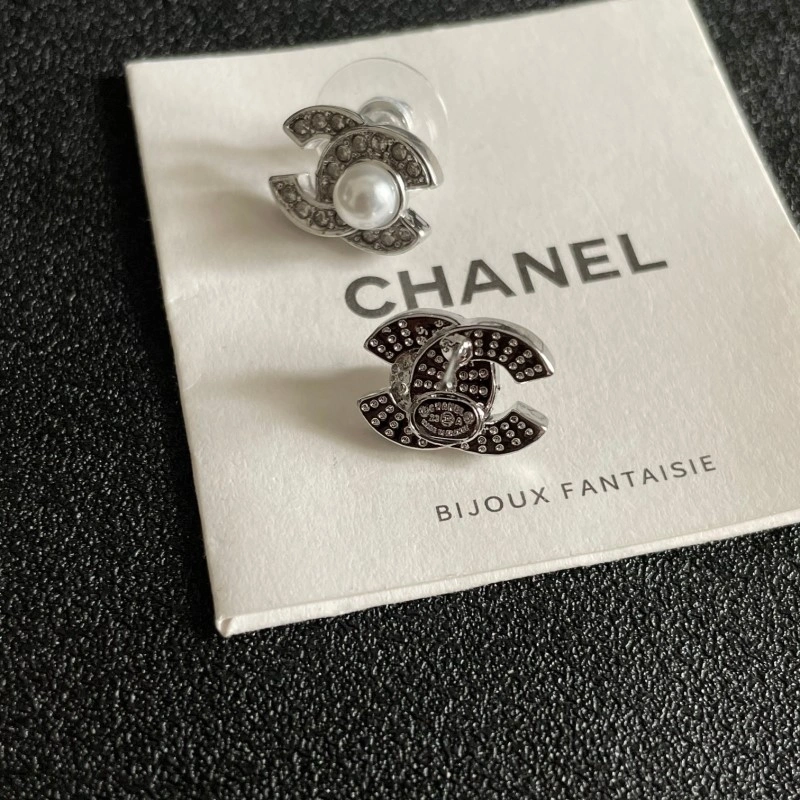 Chanel Earrings StreetReady 220953