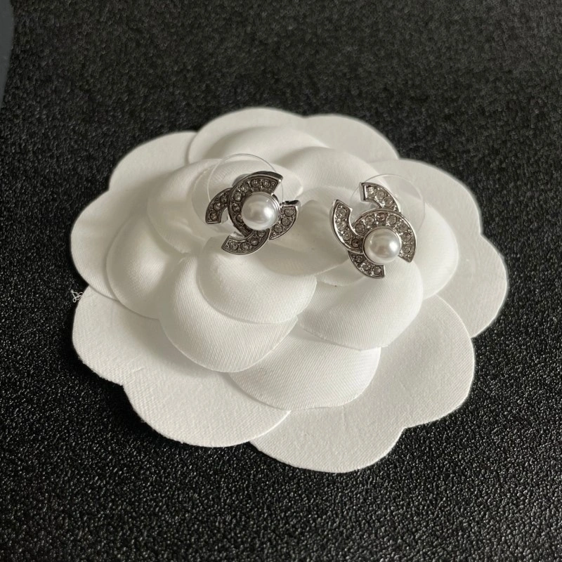 Chanel Earrings StreetReady 220953