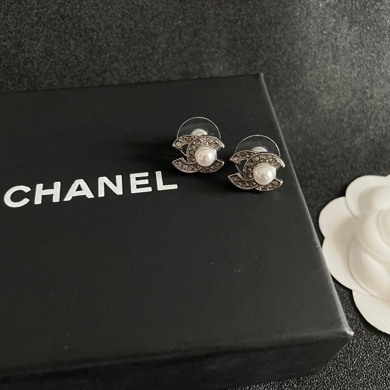 Chanel Earrings StreetReady 220953