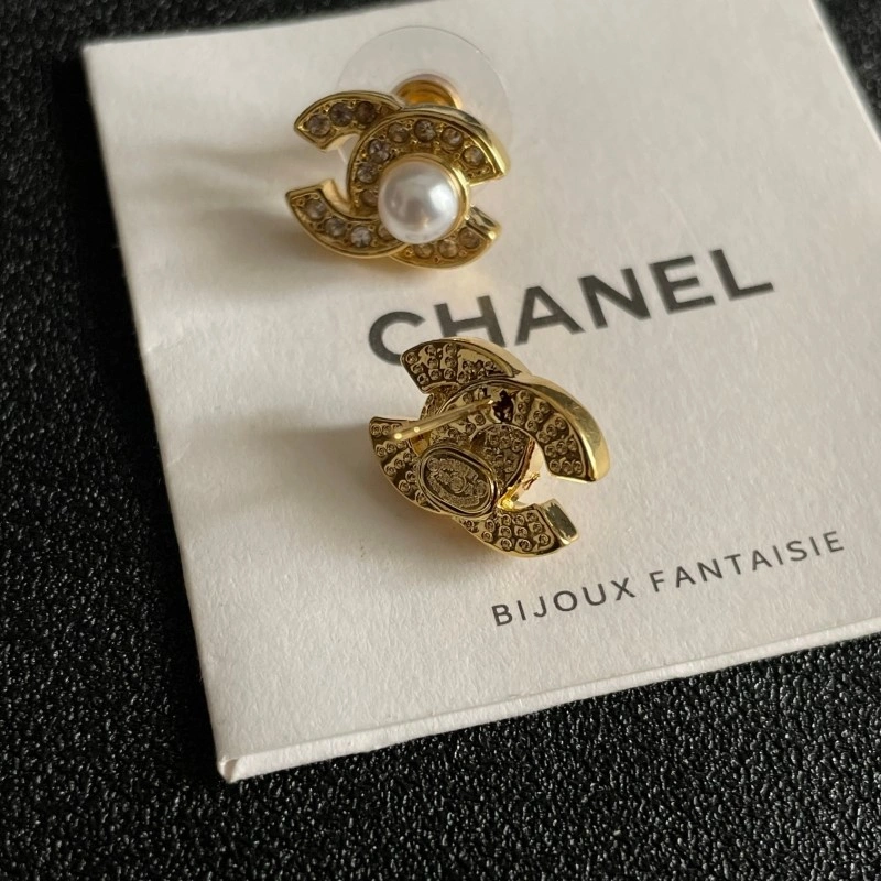 Chanel Earrings Vibrant 220948