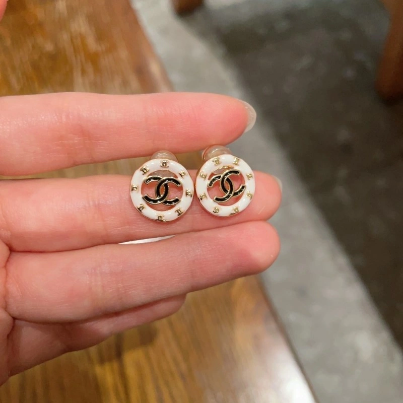 Chanel Earrings Packable 220940