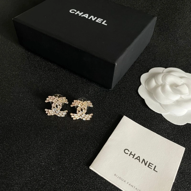 Refined Chanel Earrings 220937